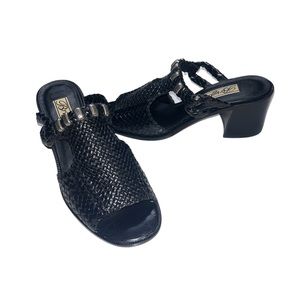 Brighton black Woven Leather chunky heel sandals size 6.5